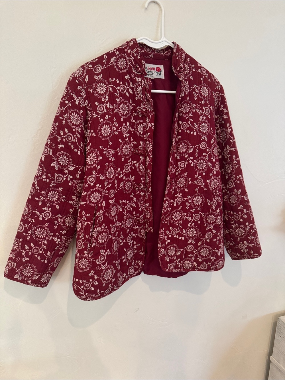 Vintage Quilted Floral Puffer Jacket - Burgundy & Cream